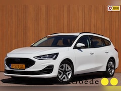 Ford Focus Wagon - 1.0 EcoBoost Hybrid Connected org.NL el.trekhaak navi comfort-stoelen