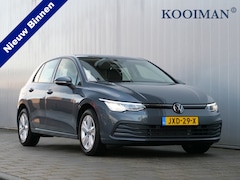 Volkswagen Golf - 1.0 eTSI Life Business 111 Pk Automaat Navigatie / Apple Carplay / DAB / Camera