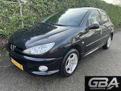 Peugeot 206 - 1.4 Air-line 3 NIEUWE DISTRIBUTIERIEM APK