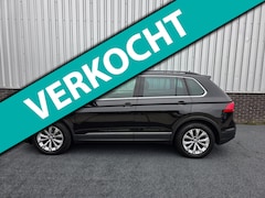 Volkswagen Tiguan - 1.5 TSI ACT Comfortline / Trekhaak / Carplay / Massagestoel