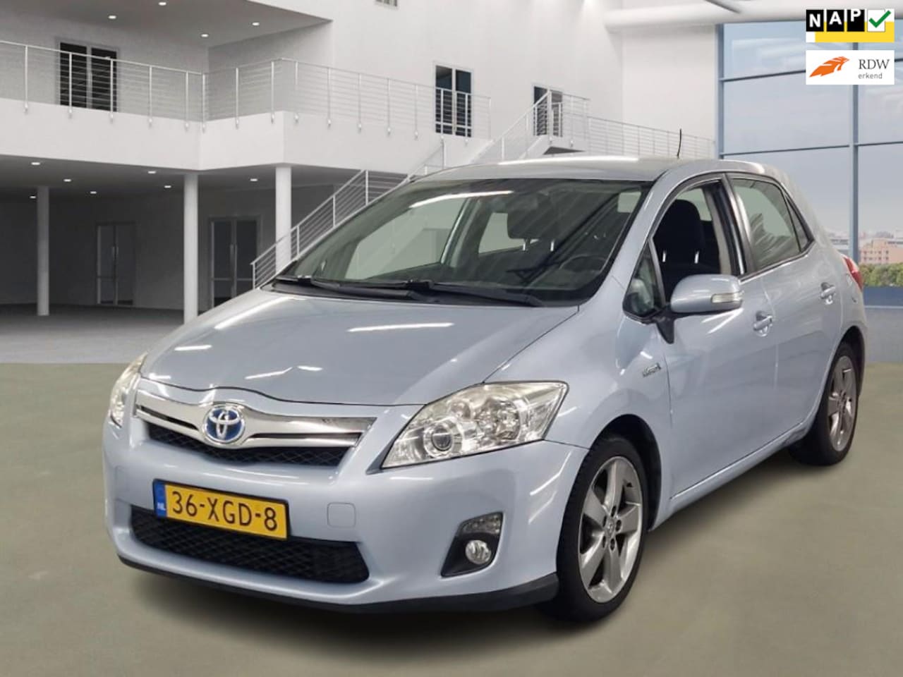 Toyota Auris - 1.8 Full Hybrid Dynamic Business|AUT|CAMERA|NAVI|AIRCO|2XSLEUTELS| - AutoWereld.nl