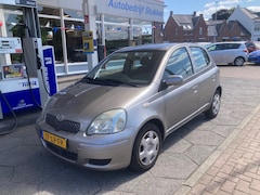 Toyota Yaris - 1.3 VVT-I Sol 5 deurs EXPORT