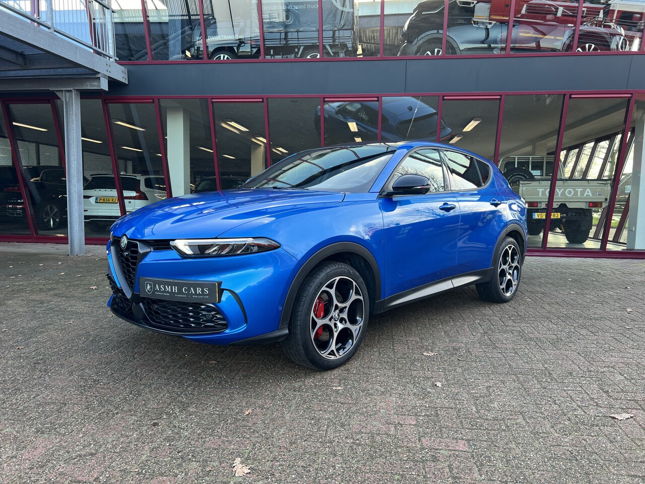 Alfa Romeo Tonale - 1.3T PHEV Sprint Q4 EAWD | BTW | ACC | H/K | Pano | Leder | Stoel/stuurverw.+vent. | 360 C - AutoWereld.nl