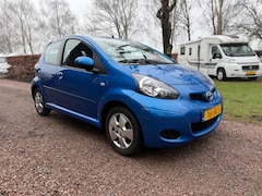 Toyota Aygo - 1.0-12V Dynamic Blue- Airco- Elek. Pakket- 5drs-LM Wielen- NAP- Nette Auto
