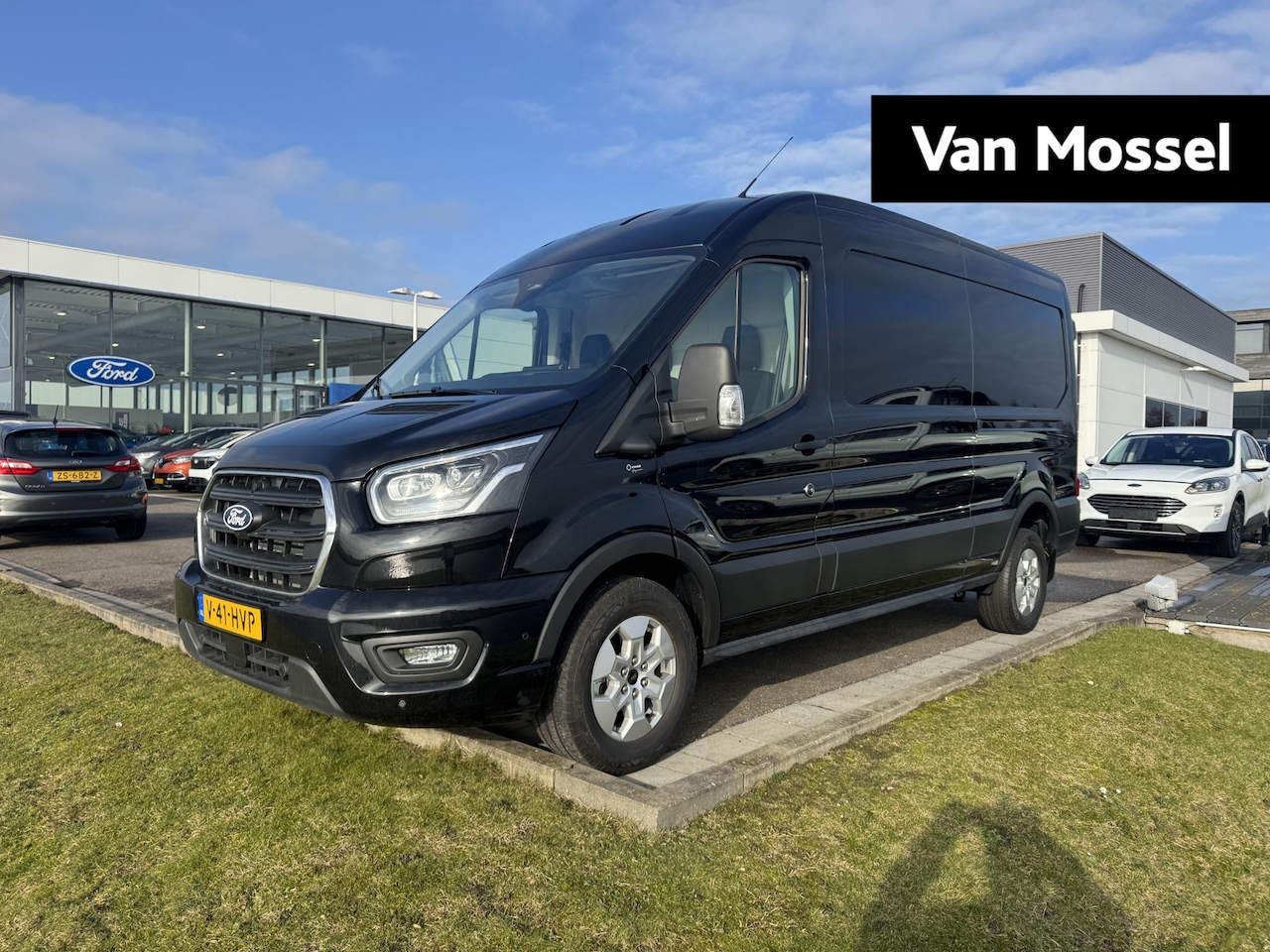 Ford Transit - 350 2.0 TDCI L3H2 Limited RWD l 3500 KG TREKGEWICHT l draadloze Apple CarPlay en Android a - AutoWereld.nl