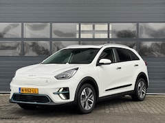 Kia e-Niro - EXECUTIVELINE 64 KWH I 3-FASE I 100% SOH I SCHUIFDAK I MEMORY SEATS I CLIMATE CONTROL
