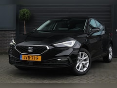 SEAT Leon - 1.5 eTSI Style Business Intense Automaat | Stoel en Stuur verwarming | Camera | LED