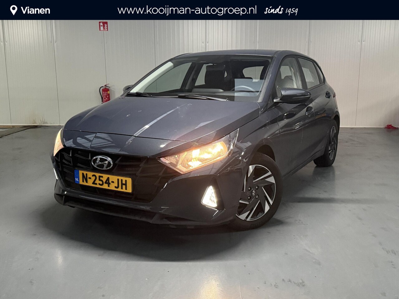 Hyundai i20 - 1.2 MPI Comfort Stuur en Stoel verwarming, leuke luxe auto met een zuinige motor - AutoWereld.nl