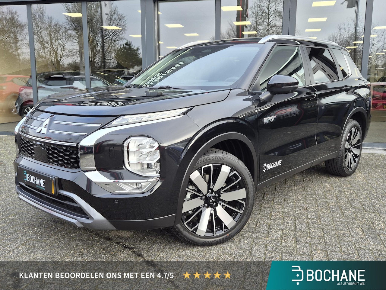 Mitsubishi Outlander - 2.4 PHEV First Edition DEMO | 20 inch | Trekhaak afneembaar | Leer/Alcantara | Leverbaar M - AutoWereld.nl