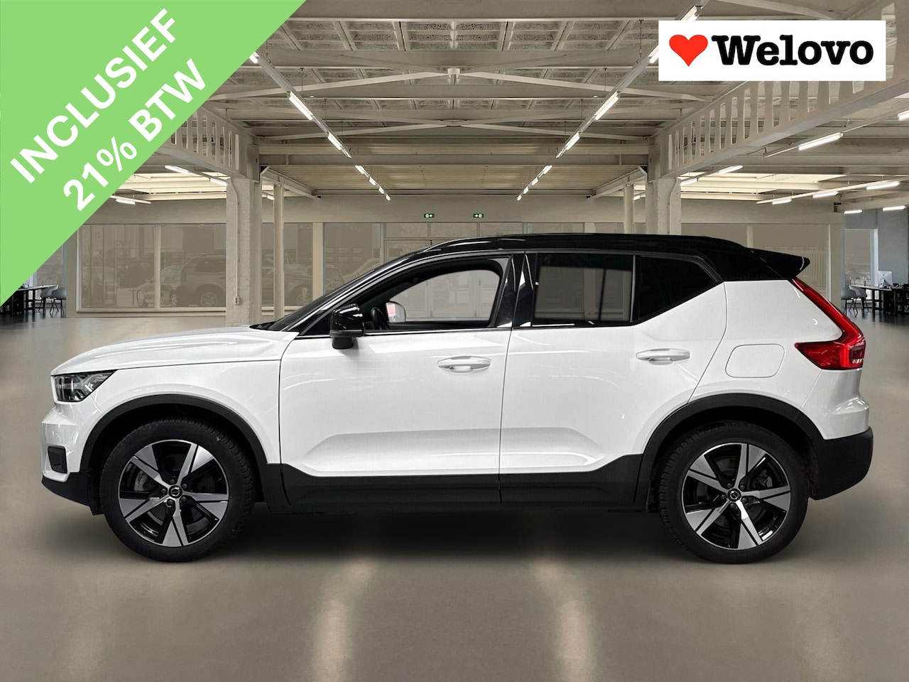 Volvo XC40 - Recharge P8 AWD R-Design Trekhaak/stoelverwarming/rijklaar/89,9% - AutoWereld.nl
