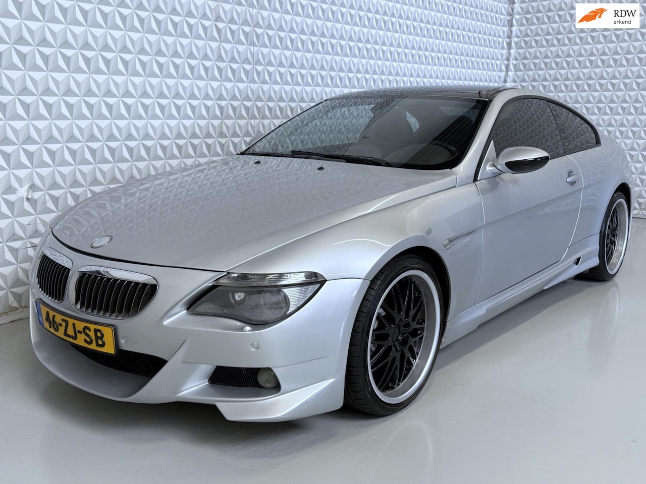 BMW 6-serie - 645Ci V8 met spoilerpakket! * LIEFDE NODIG * (2004) - AutoWereld.nl