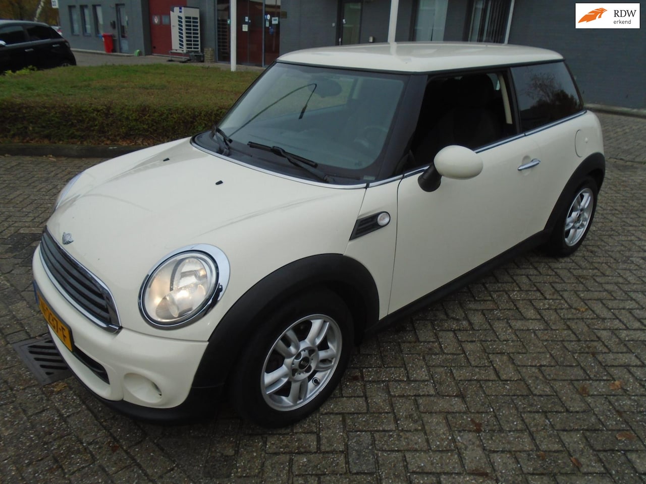 MINI One - Mini 1.6 Business Line Nieuwe Apk - AutoWereld.nl