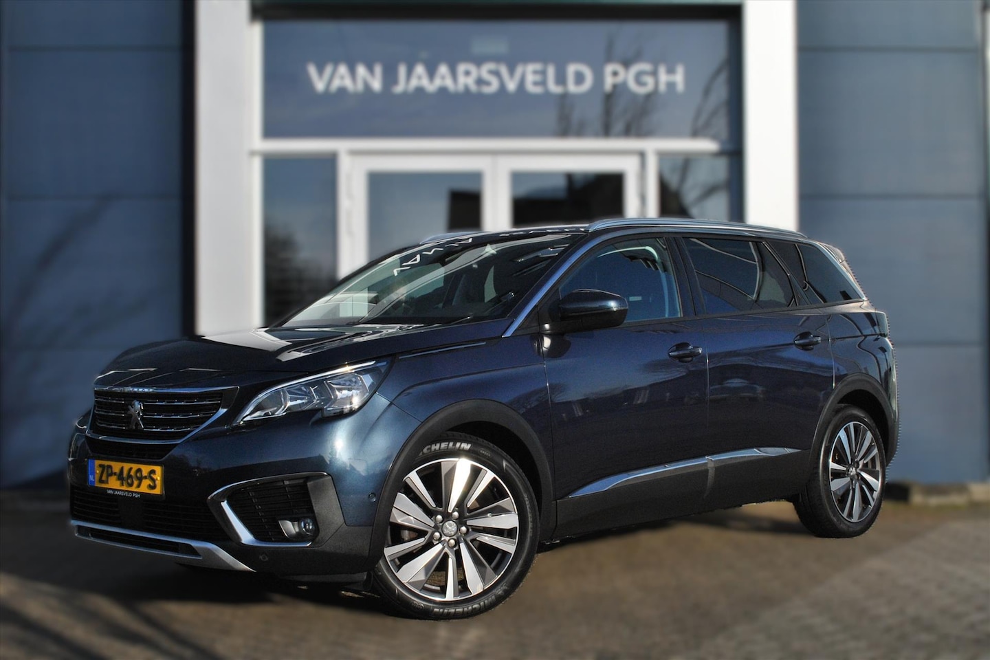 Peugeot 5008 - Allure 1.6 Pure Tech 180pk EAT8 - AutoWereld.nl