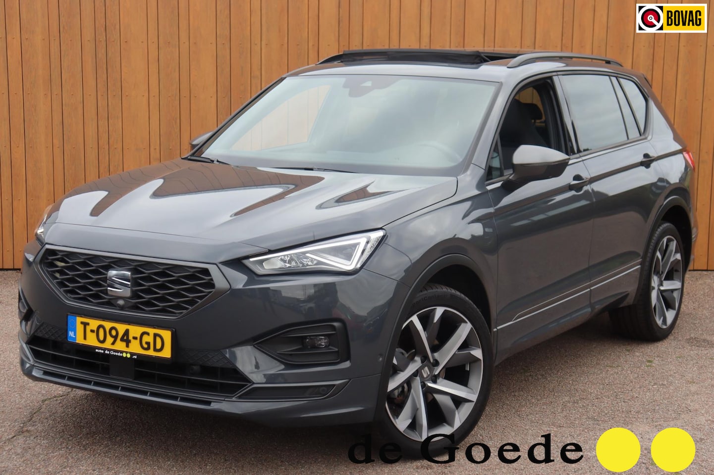 SEAT Tarraco - 1.5 TSI FR Business Intense 7persoons org. NL schuifdak el.klep camera's - AutoWereld.nl