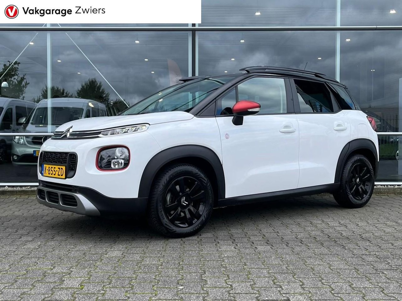 Citroën C3 Aircross - 1.2 PureTech S&S C-Series PDC,Navigatie - AutoWereld.nl