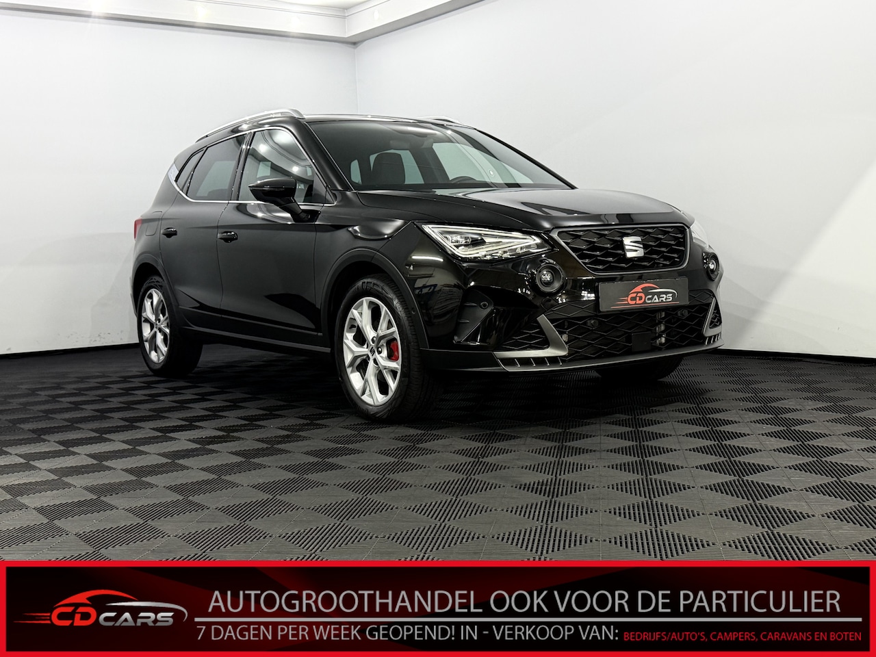 SEAT Arona - 1.5 FR Business Connect Half leder, Camera, Navi, Clima, Virtual desk, Cruise control, Rij - AutoWereld.nl