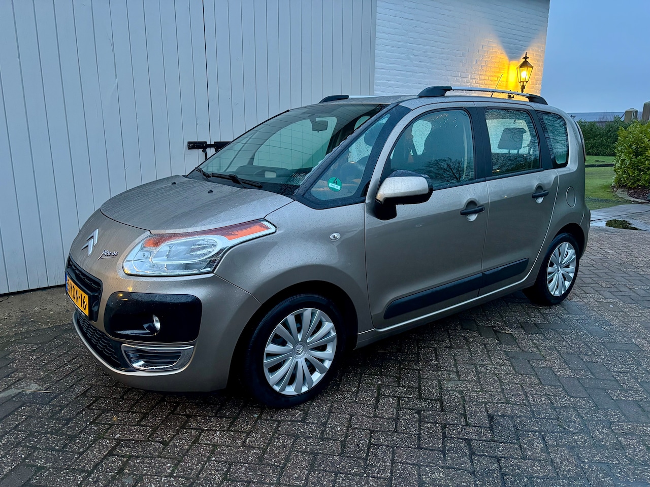 Citroën C3 Picasso - 1.4 VTi Aura 2e Eigenaar, Vol.Hist. 2011 - AutoWereld.nl