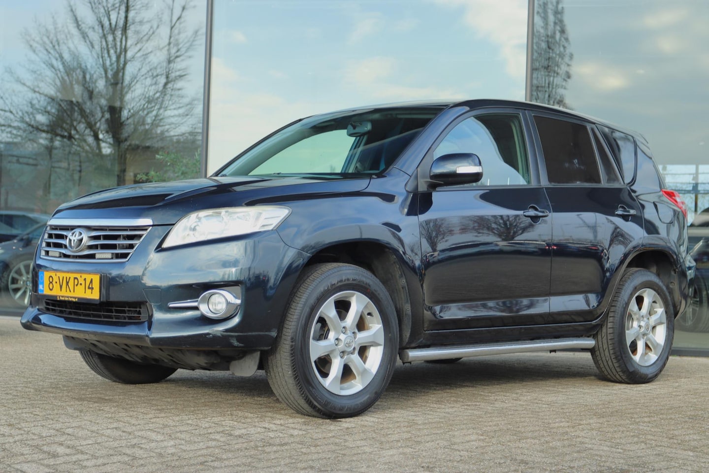 Toyota RAV4 - 2.2 D-4D DYNAMIC 4WD GRIJS KENTEKEN | TREKHAAK | CLIMATE | CRUISE - AutoWereld.nl