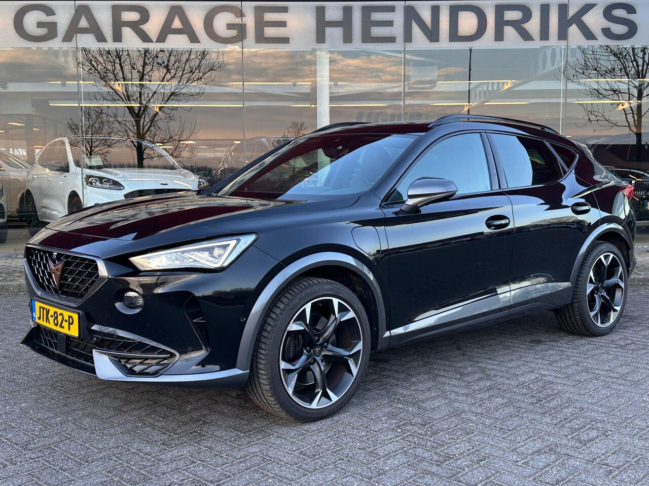 CUPRA Formentor - 1.4 e-Hybrid VZ Copper Edition | Pano | Leder | 360Cam | Full LED | Adaptive CC | Blindspo - AutoWereld.nl