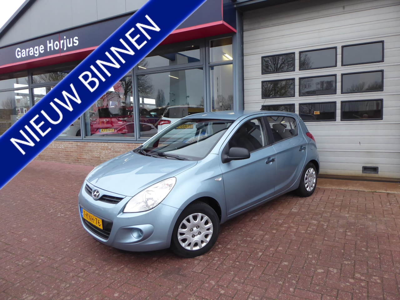Hyundai i20 - 1.2i Business Edition AIRCO, TREKH, CPV+AFST.BED, EL RMN, RADIO-CD!! - AutoWereld.nl