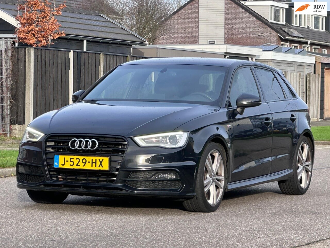 Audi A3 Sportback - 1.8 TFSI Ambition Pro Line S Automaat*5DR*Navigatie*Cruise*Clima*Stoelverwarming*LM velgen - AutoWereld.nl