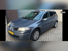 Renault Mégane Grand Tour - 1.6-16V Tech Line