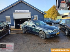 Mercedes-Benz C-klasse - 180 K. Avantgarde Rijdbare schade linksvoor