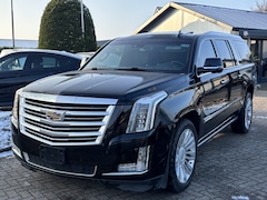 Cadillac Escalade - 6.2 V8 ESV Platinum 2016 LEES BESCHRIJVING