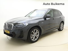 BMW X3 - xDrive30e M Sport -SOH 99% -Laser Licht -Pano Dak -HeadUp -Live Cockpit Prof -Ambient Air