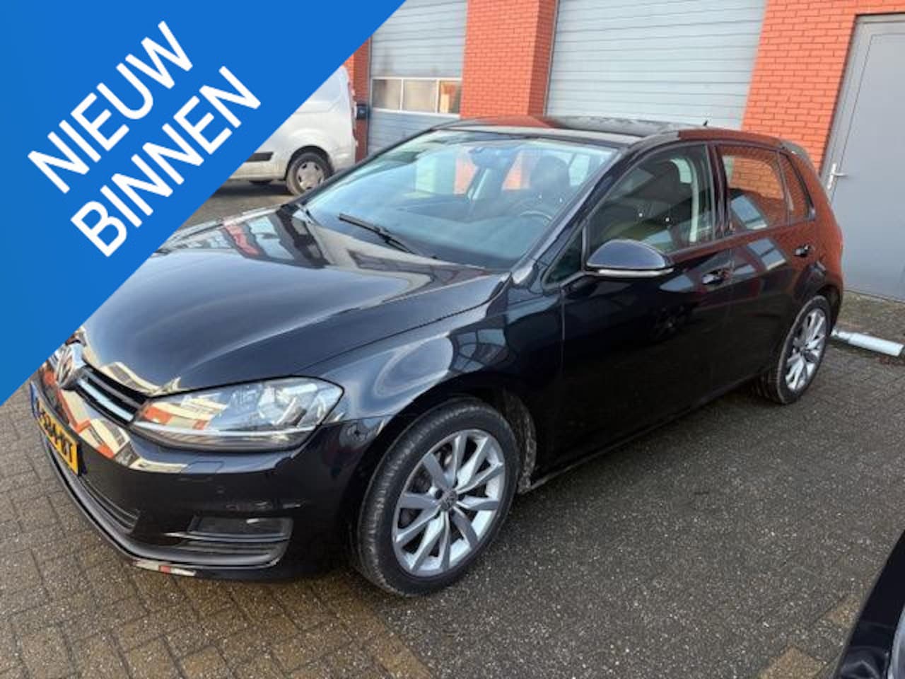 Volkswagen Golf - 1.2 TSI Business Edition Connected 1.2 TSI Business Edition Connected - AutoWereld.nl
