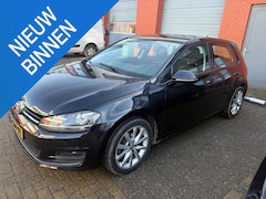 Volkswagen Golf - 1.2 TSI Business Edition Connected