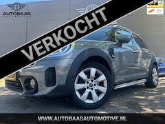 MINI Countryman - 1.5 Business Edition NL-AUTO+NAP+1EIG+NAVI+FULL LED+HEAD UP+1/2 LEDER+APPLE CARPLAY+PARKEE