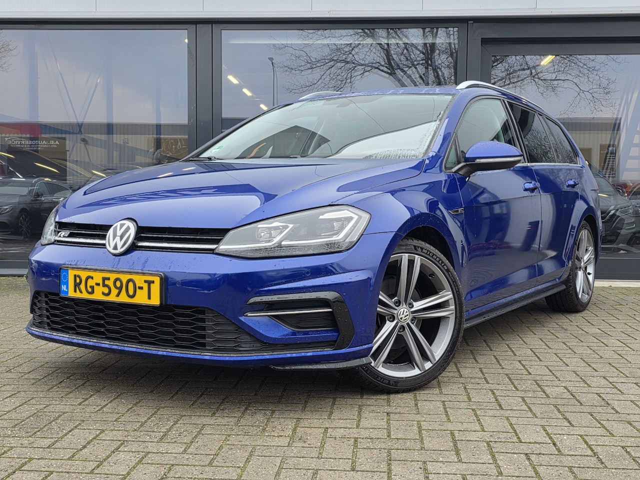 Volkswagen Golf Variant - 1.4 TSI Highline + DIG DASH + R-LINE + MASSAGE + PANO DAK - AutoWereld.nl