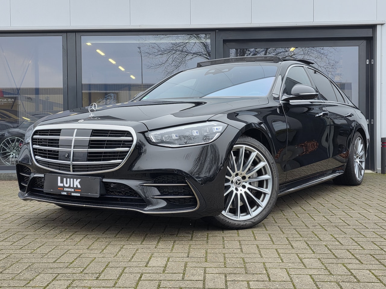 Mercedes-Benz S-klasse - 580 e 4MATIC AMG Line + PANO DAK + BURMESTER + MASSAGE - AutoWereld.nl