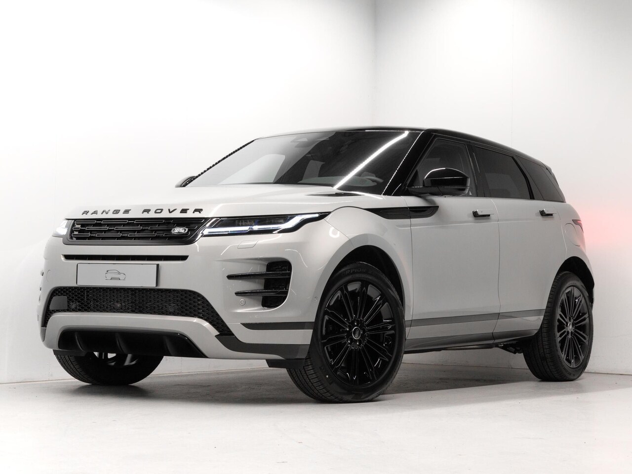 Land Rover Range Rover Evoque - 1.5 P270e PHEV AWD Business Dynamic Edition Leverbaar vanaf 02/2026 - AutoWereld.nl