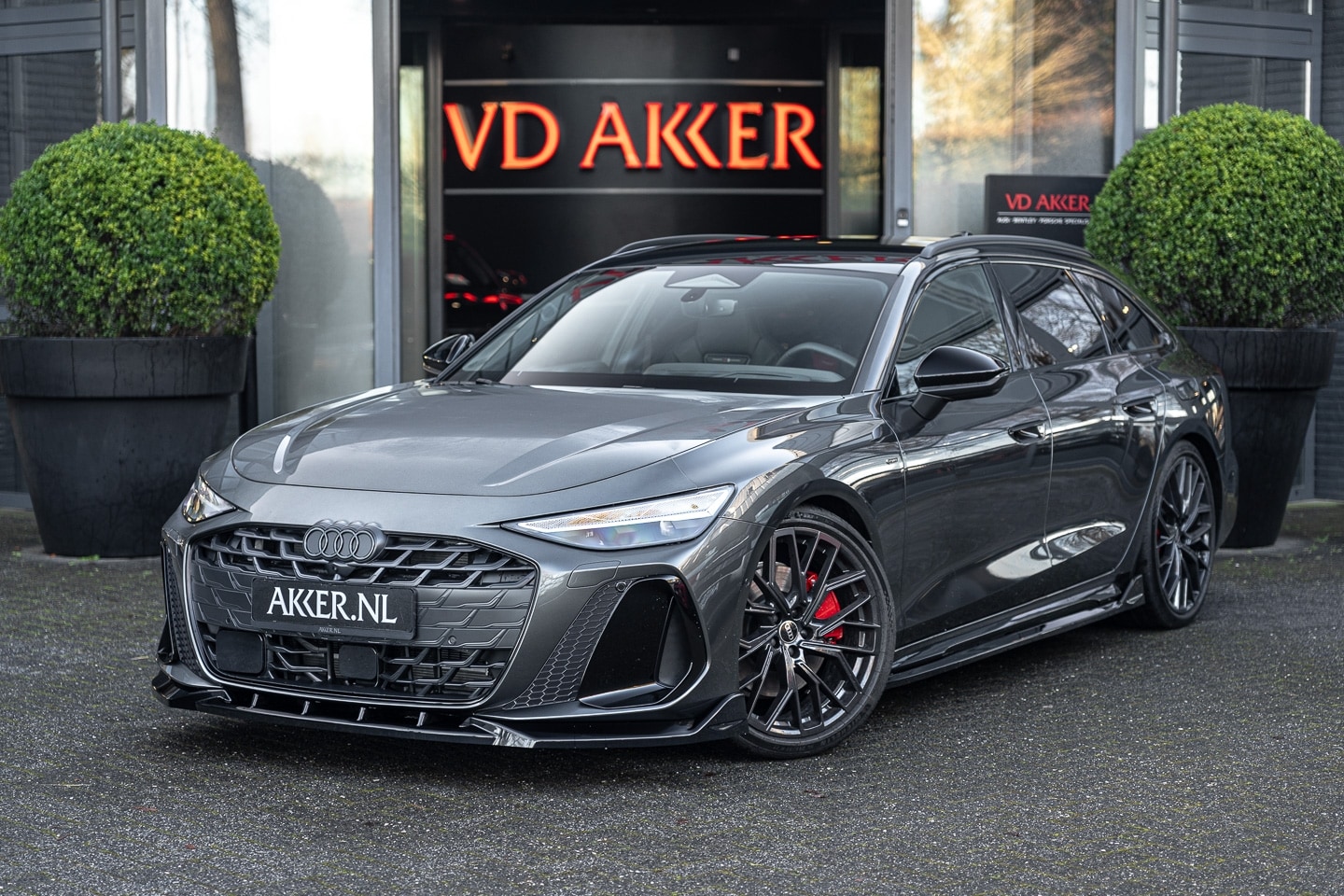 Audi A6 Avant - E-Hybrid Quattro S-Edition Competition (368 pk) Tech Pro | Pano.Dak - AutoWereld.nl