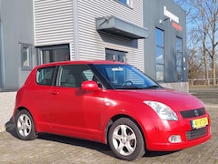 Suzuki Swift - 1.3 Exclusive airco trekhaak