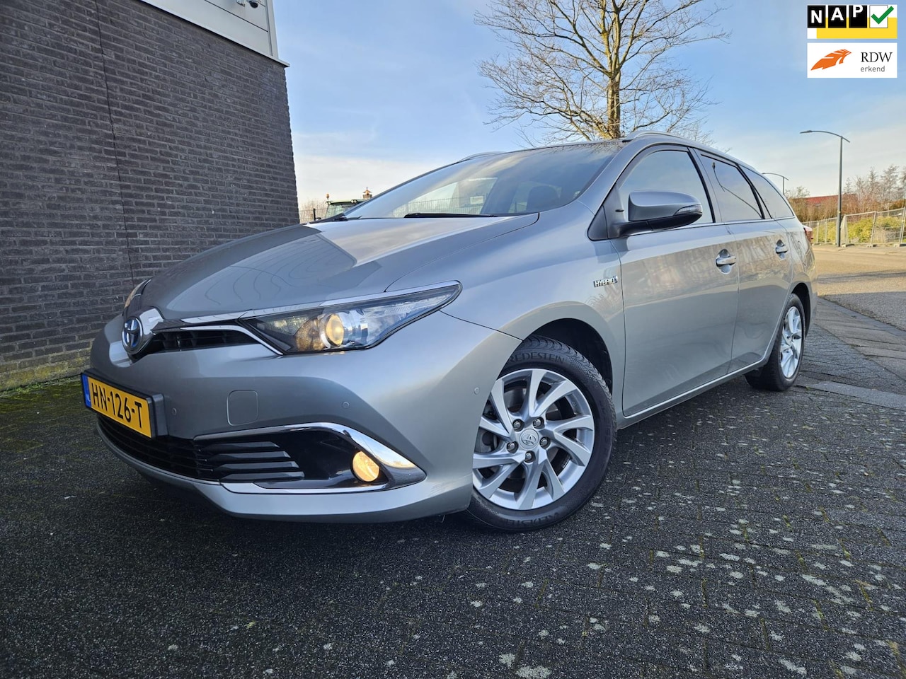 Toyota Auris Touring Sports - 1.8 Hybrid Executive GARANTIE Facelift Euro 6 - AutoWereld.nl