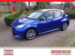 Toyota Yaris - Hybrid 130pk CVT Executive bij specialist