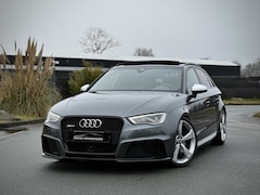 Audi RS3 - 2.5 TFSI RS3 quattro Panoramadak|RS Design Package|B&O|Camera|RS- Stoelen
