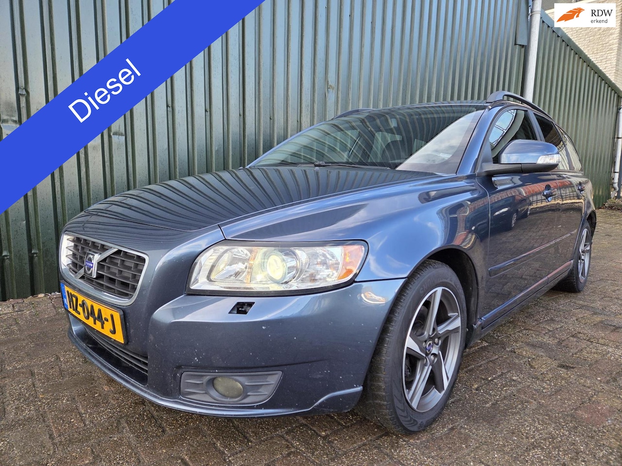Volvo V50 - 1.6D Summum LEDER SCHUIFDAK - AutoWereld.nl