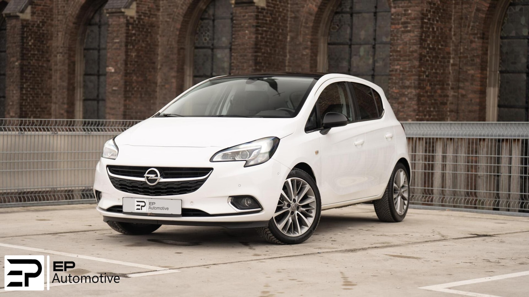 Opel Corsa - 1.4T|Panno|Stoel&StuurVerwarming|AppleCarPlay|Led - AutoWereld.nl