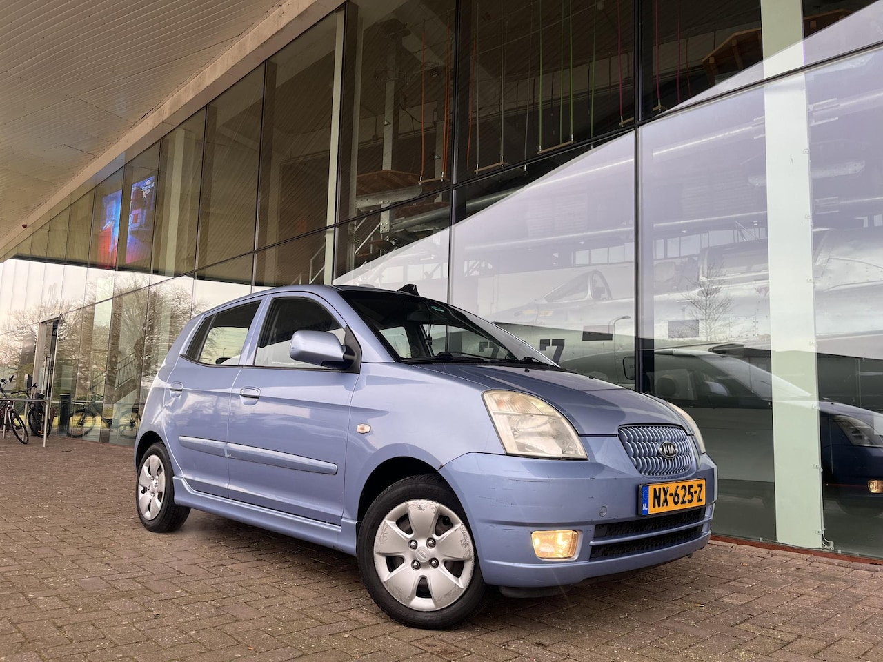 Kia Picanto - 1.1 X-tra APK NIEUW-AIRCO-STOELVERWARMING-TREKHAAK - AutoWereld.nl