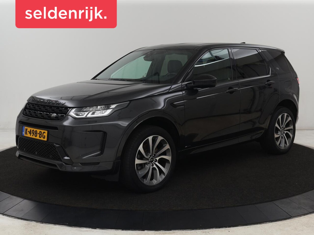 Land Rover Discovery Sport - P300e 1.5 R-Dynamic | Leder | Stoelverwarming | Trekhaak | Carplay | Meridian Sound | Came - AutoWereld.nl