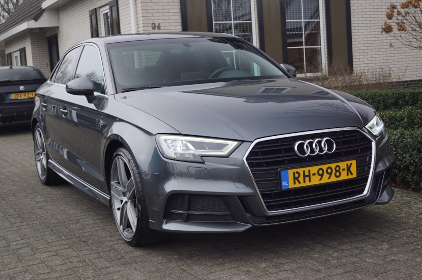 Audi A3 Limousine - Limousine 35 TFSI (150pk) 2X S-line LED/Navi/19 inch/NAP/Cruise - AutoWereld.nl