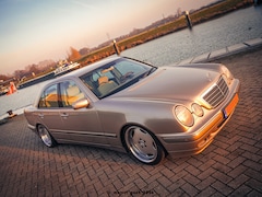 Mercedes-Benz E-klasse - 280 Elegance