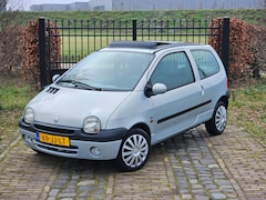 Renault Twingo - 1.2-16V Privilège Quickshift 5 | 114.000 km | Aut. | Pano | Org. NL