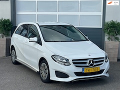 Mercedes-Benz B-klasse - 220 d Ambition // AUTOMAAT / AIRCO / EURO 6 / BLUETOOTH / NAP /