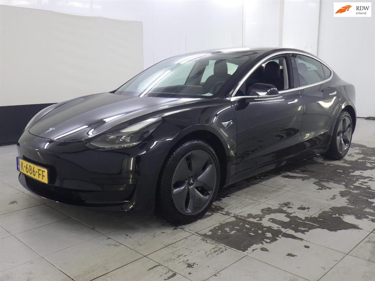 Tesla Model 3 - Standard RWD Plus 60 kWh Soh 93% Leder 1 ste Eigenaar - AutoWereld.nl