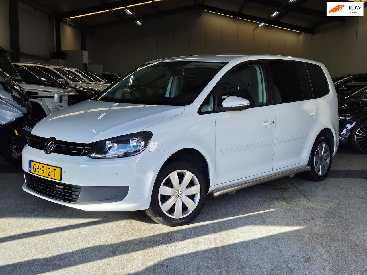 Volkswagen Touran - 2.0 TDI Automaat Dealer onderhouden 1 Ste Eigenaar - AutoWereld.nl